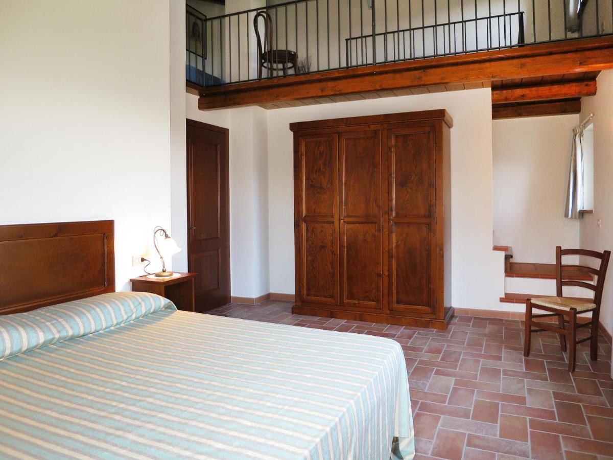 Apartment La Corte Bricca - Bilo C By Interhome Castana  Dış mekan fotoğraf