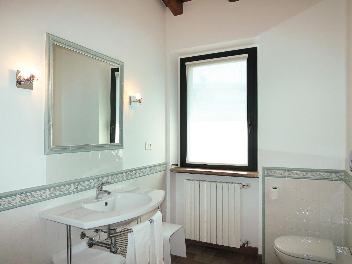 Apartment La Corte Bricca - Bilo C By Interhome Castana  Dış mekan fotoğraf
